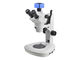 UOPのステレオの光学顕微鏡、Trinocularのステレオのズームレンズの顕微鏡 サプライヤー